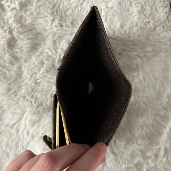 Louis Vuitton - Damier Eben Checkered French Kisslock Compact Wallet - Picture 11 of 16